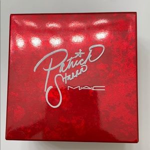 MAC Cosmetics Patrick Starr Set Powder